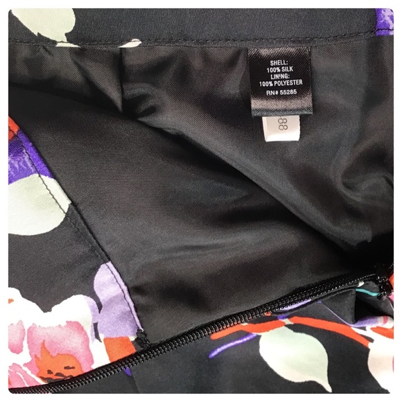 Express Design Studio 100% Silk Box Pleated Skater Skirt - 0 - Picture 11 of 16